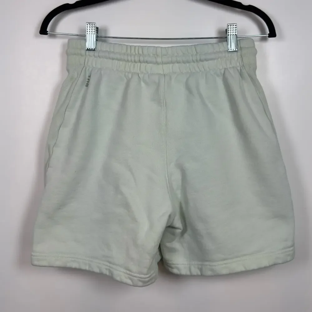 Aritzia TNA Cozy Sweat Fleece Boyfriend 5” Mid Thigh Shorts Mint Size Small - Picture 4 of 10